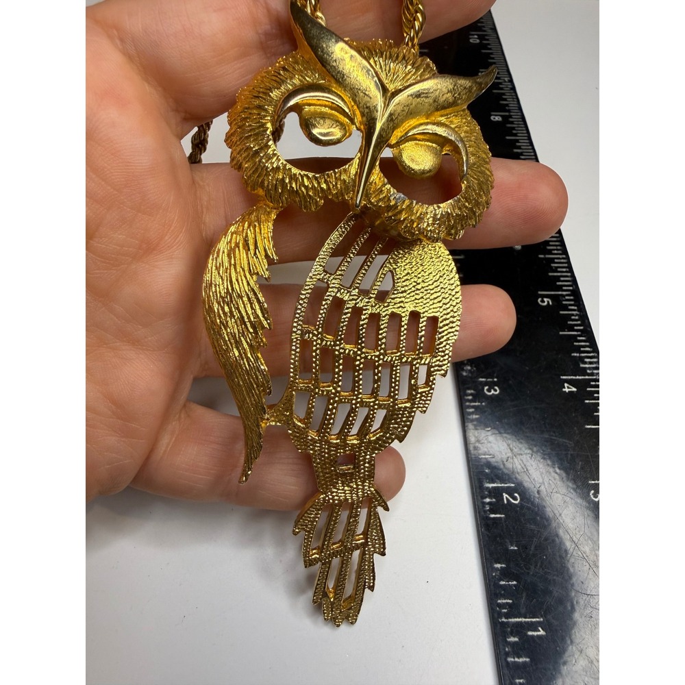 Razza Vintage Oversized Owl Pendant Necklace Gold Tone Textured Statement 5.5in